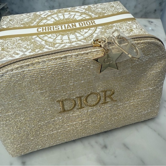 Dior Gold Cosmetic Pouch. - Picture 2 of 7